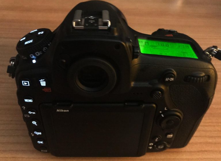 NIKON D850 NIKON D850 Button Beleuchtung