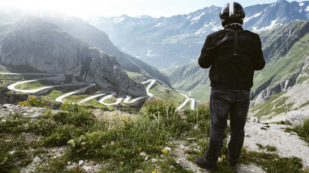 [Vlog] Motorrad-Tour durch die Alpen mit Triumph Bonneville T120 Black und Scrambler 1200 XE