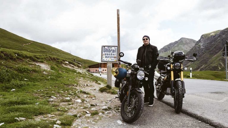 [Vlog] Motorrad-Tour durch die Alpen mit Triumph Bonneville T120 Black und Scrambler 1200 XE