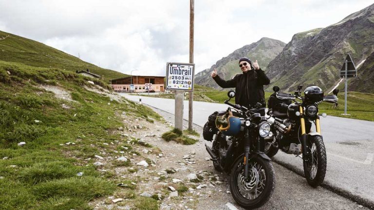 [Vlog] Motorrad-Tour durch die Alpen mit Triumph Bonneville T120 Black und Scrambler 1200 XE