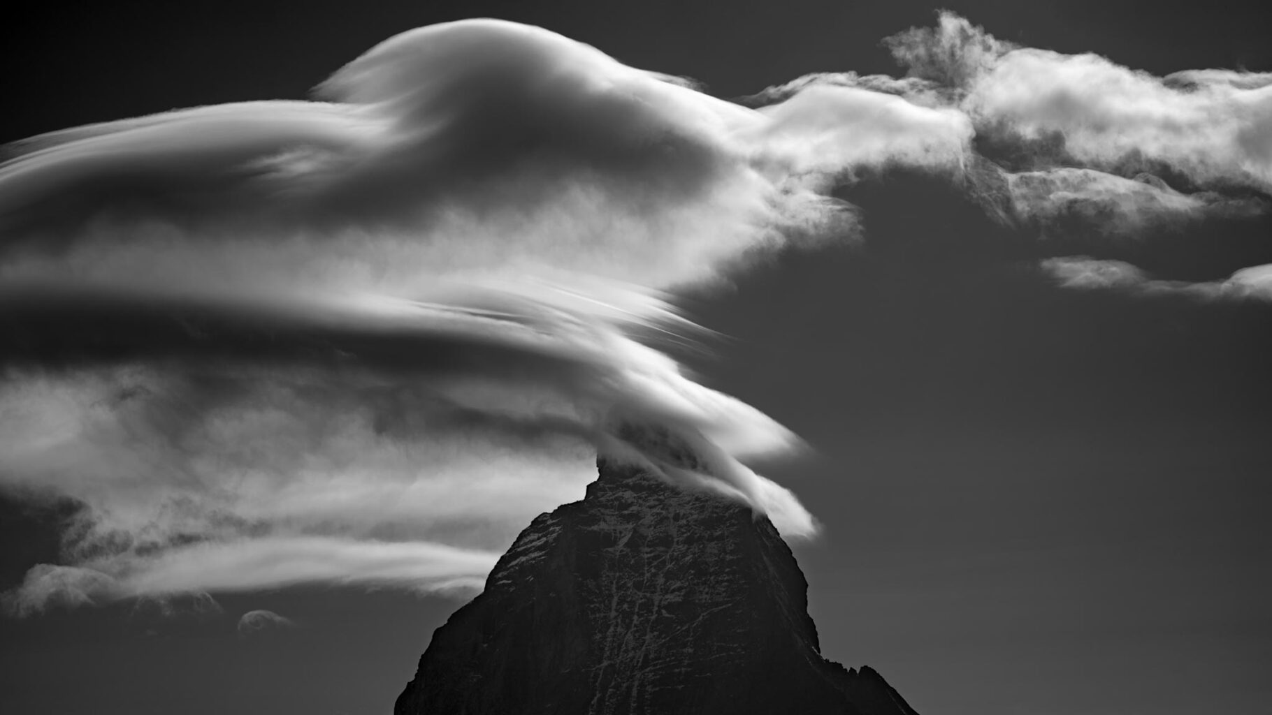 Matterhorn, Wallis, Schweiz 45° 58 ' 35" N, 7° 39' 31"0