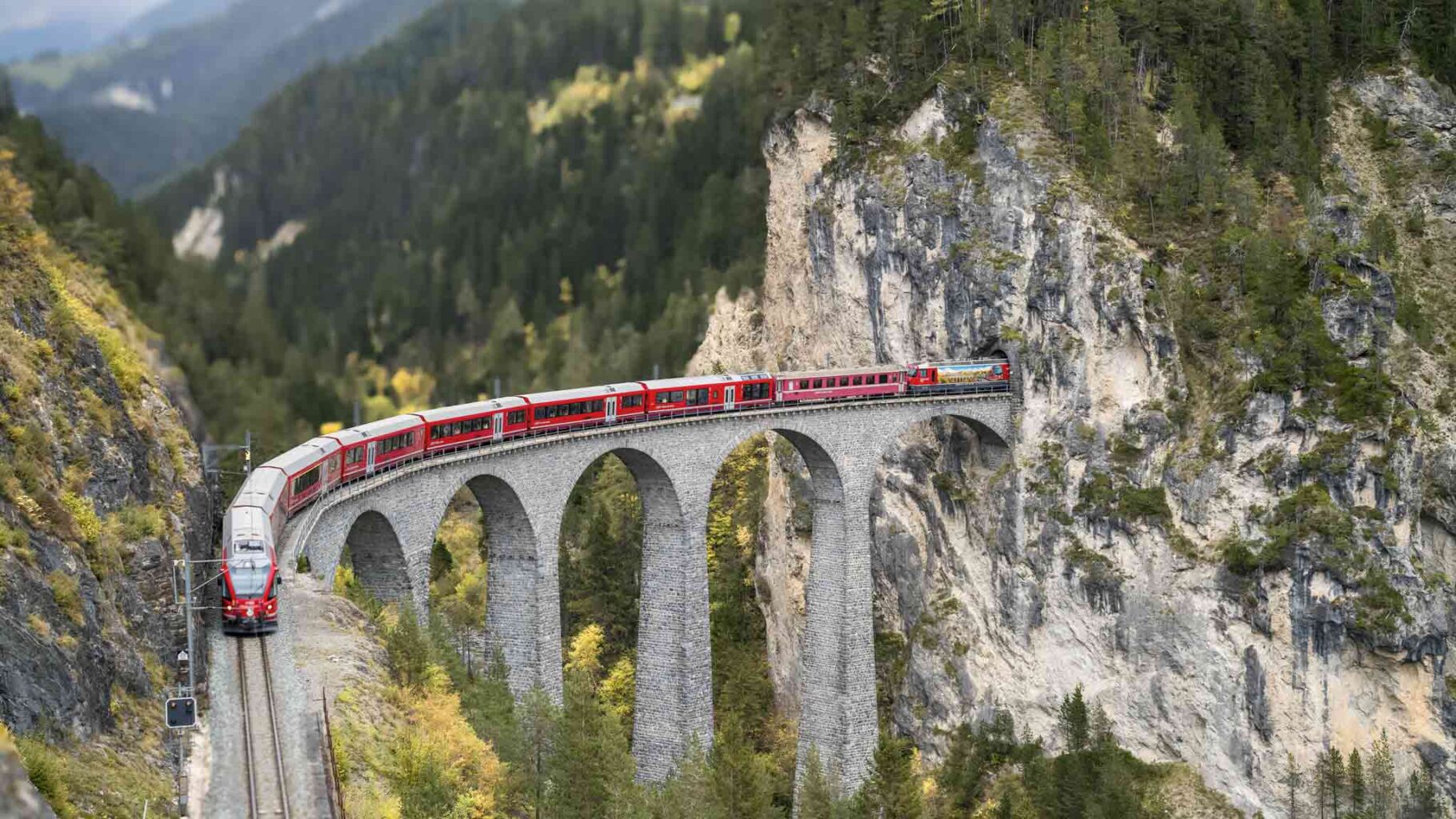 Matterhorn, Wallis, Schweiz 45° 58 ' 35" N, 7° 39' 31"0